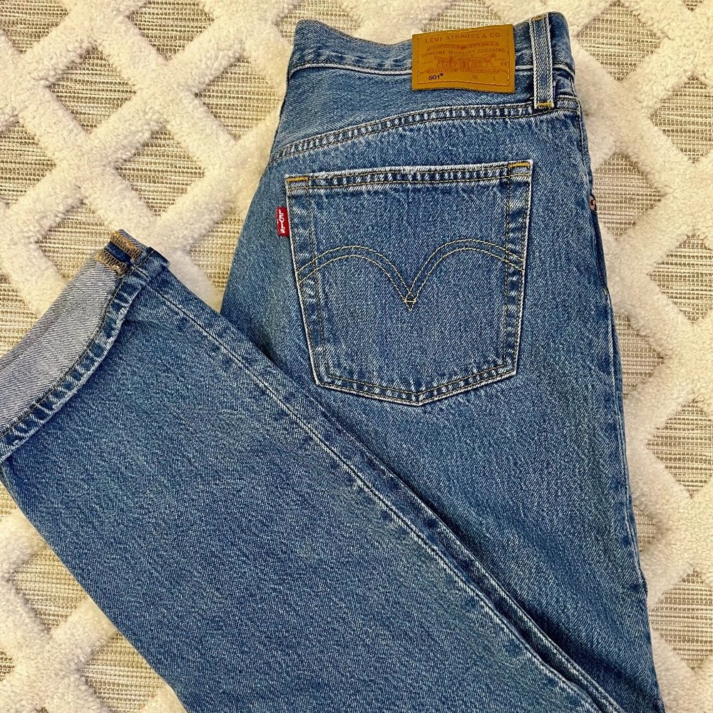 Levi's Straight Jeans